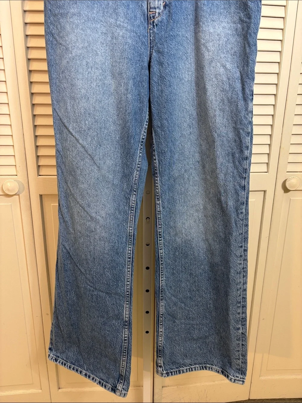 Free People Medium Wash Blue Tinsley High Rise Baggy Straight Jean Size 30